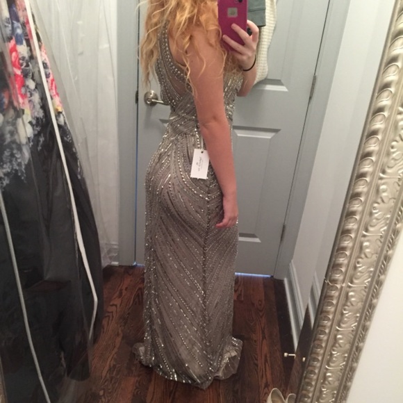 Prom dress - Picture 2 of 3